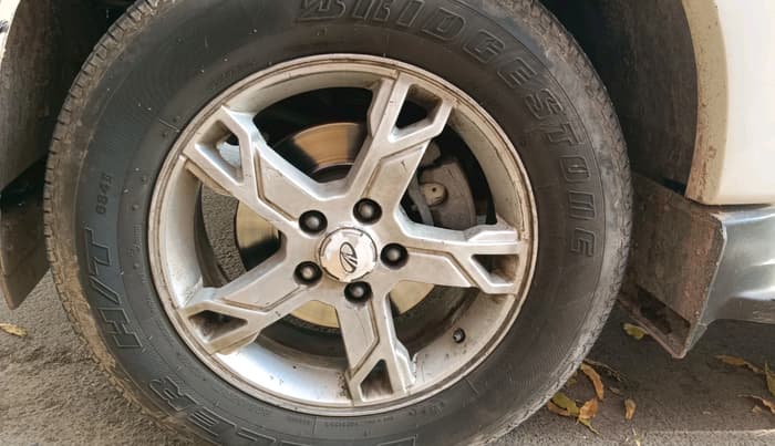2016 Mahindra Scorpio S10, Diesel, Manual, 2,21,808 km, tyre