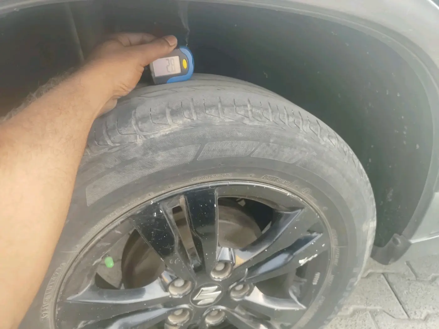 2019 Maruti Vitara Brezza ZDI, Diesel, Manual, 2,06,886 km, tyre