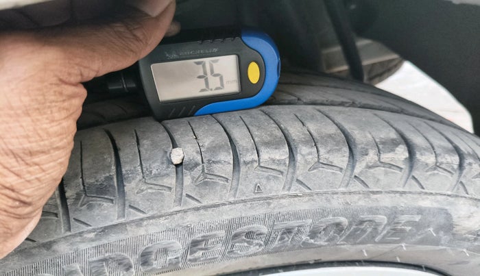 2023 Tata TIGOR XZ PLUS CNG, CNG, Manual, 54,917 km, tyre