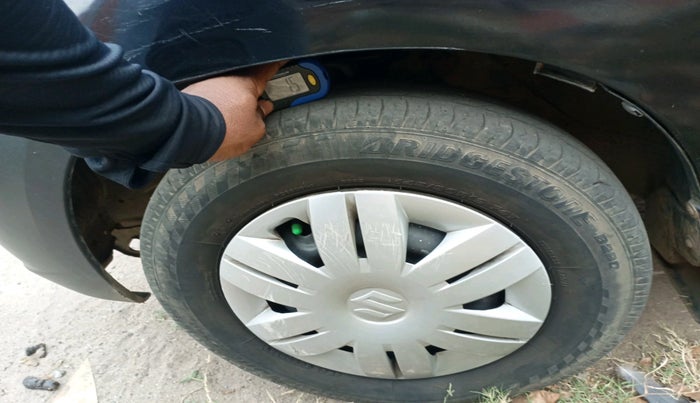 2007 Maruti Alto LXI, Petrol, Manual, 1,15,250 km, tyre