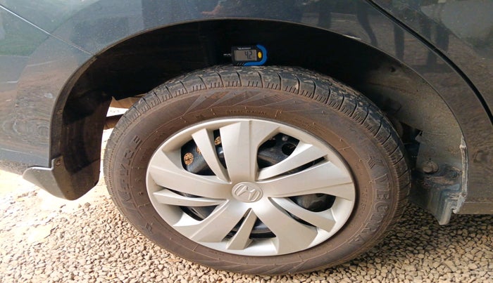 2024 Honda Amaze 1.2L I-VTEC S CVT, Petrol, Automatic, 20,935 km, tyre