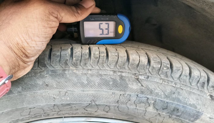 2020 Tata ALTROZ XE PETROL, Petrol, Manual, 33,346 km, tyre