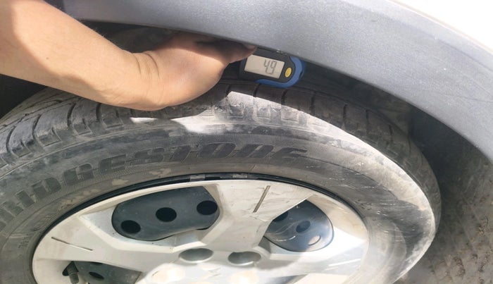 2023 Mahindra XUV300 W6 1.5 Diesel, Diesel, Manual, 78,196 km, tyre