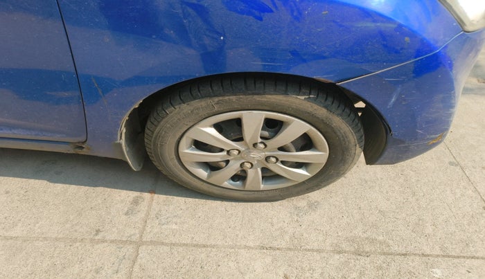 2011 Hyundai Eon MAGNA, Petrol, Manual, 20,636 km, tyre