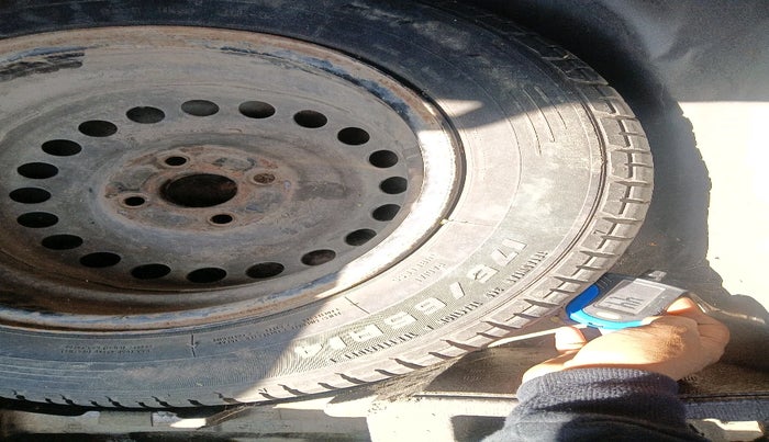 2013 Honda Amaze 1.2L I-VTEC S, Petrol, Manual, 65,837 km, tyre