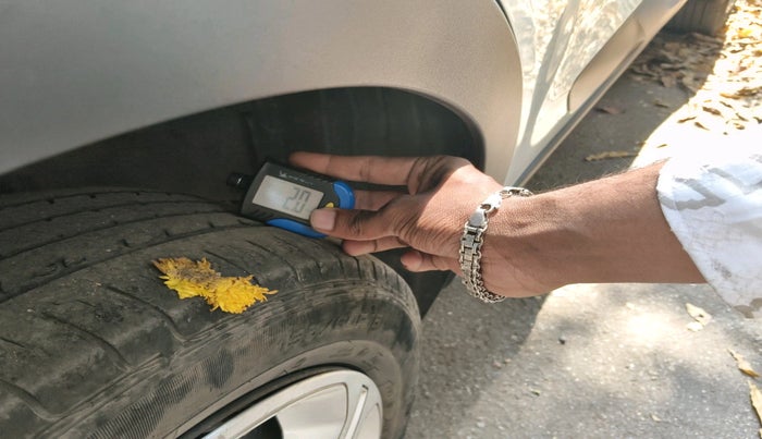 2022 Tata NEXON XM SUNROOF PETROL, Petrol, Manual, 90,589 km, tyre