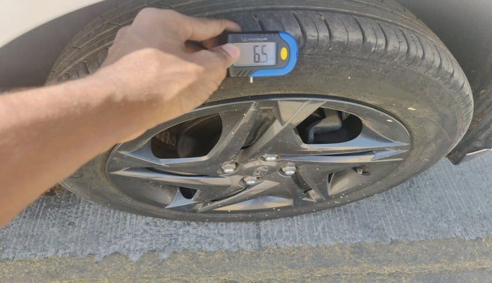 2022 Hyundai NEW I20 Sportz 1.2 IVT, Petrol, Automatic, 4,283 km, tyre