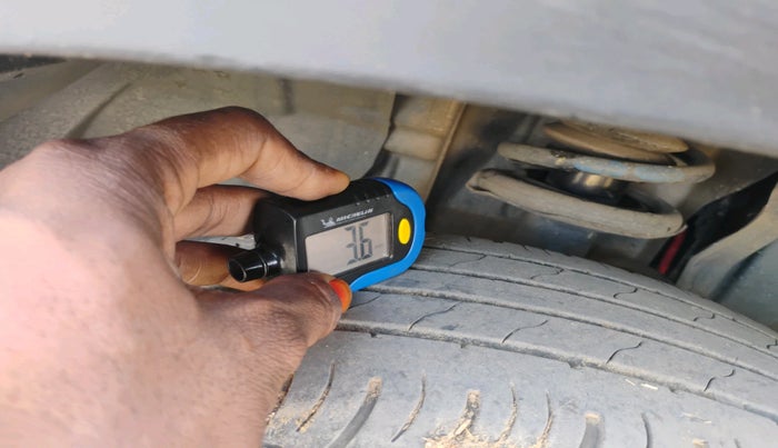 2024 Renault Kiger RXT (O) AMT, Petrol, Automatic, 33,619 km, tyre