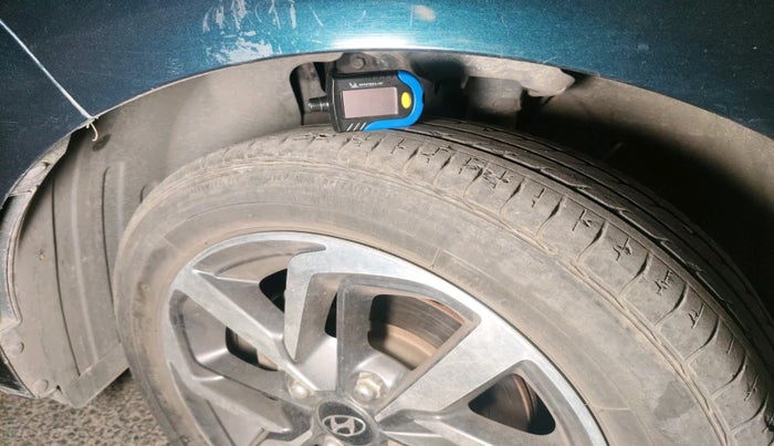 2022 Hyundai GRAND I10 NIOS ASTA 1.2 KAPPA VTVT, Petrol, Manual, 30,180 km, tyre