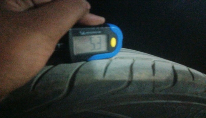 2016 Volkswagen Vento HIGHLINE 1.5 AT, Diesel, Automatic, 1,44,474 km, tyre