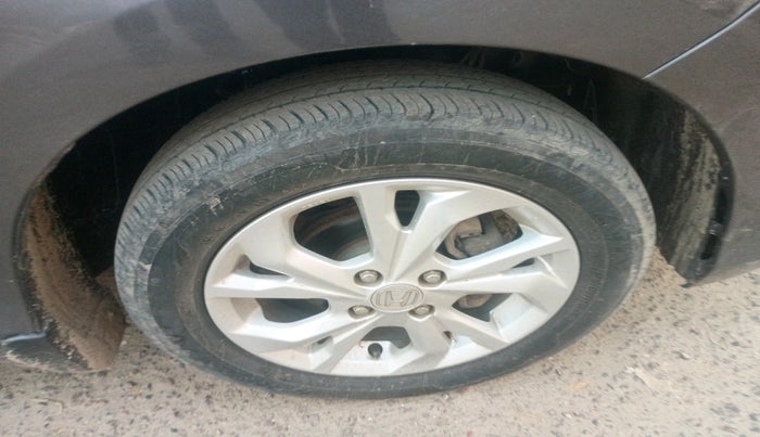 2019 Honda Amaze 1.2L I-VTEC V CVT, Petrol, Automatic, 28,052 km, tyre