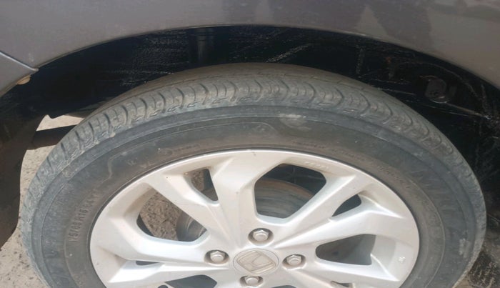 2019 Honda Amaze 1.2L I-VTEC V CVT, Petrol, Automatic, 28,052 km, tyre