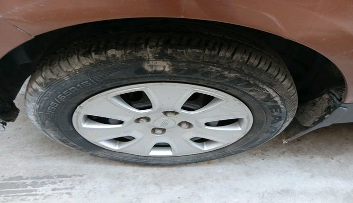 2019 Ford Ecosport AMBIENTE 1.5L PETROL, Petrol, Manual, 26,219 km, tyre