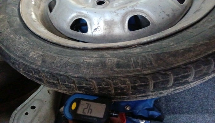 2014 Maruti Alto K10 LXI CNG, CNG, Manual, 78,765 km, tyre