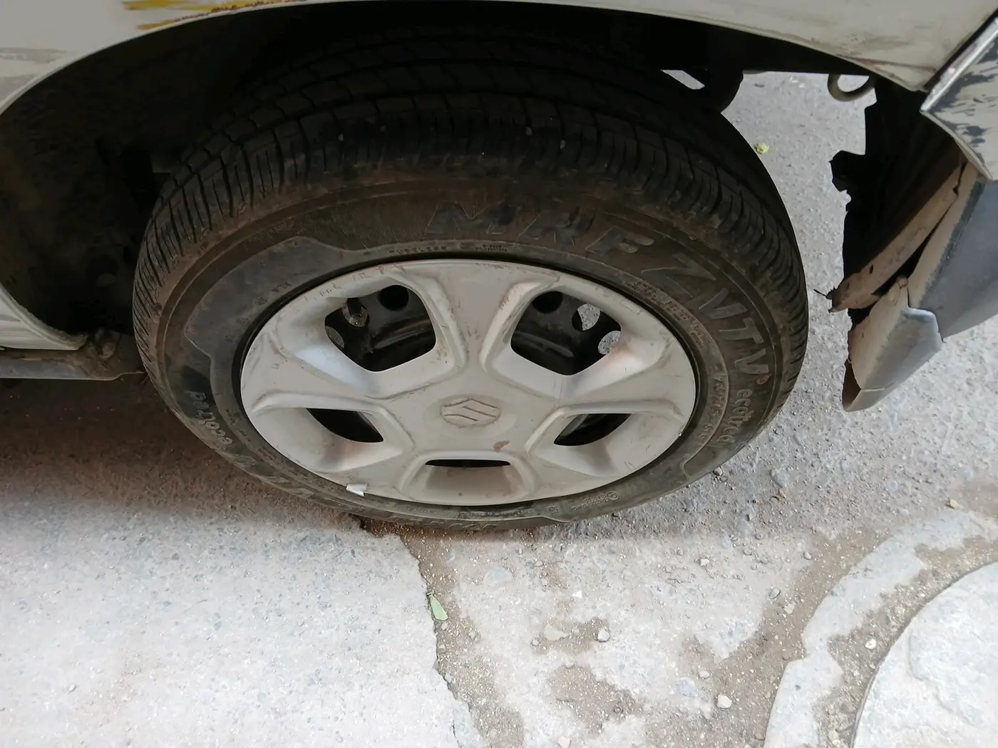 2019 Maruti S PRESSO VXI+, Petrol, Manual, 61,167 km, tyre