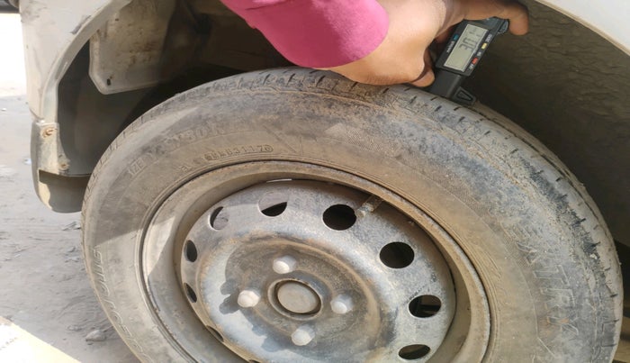 2012 Maruti Wagon R 1.0 LXI CNG, CNG, Manual, 41,882 km, tyre