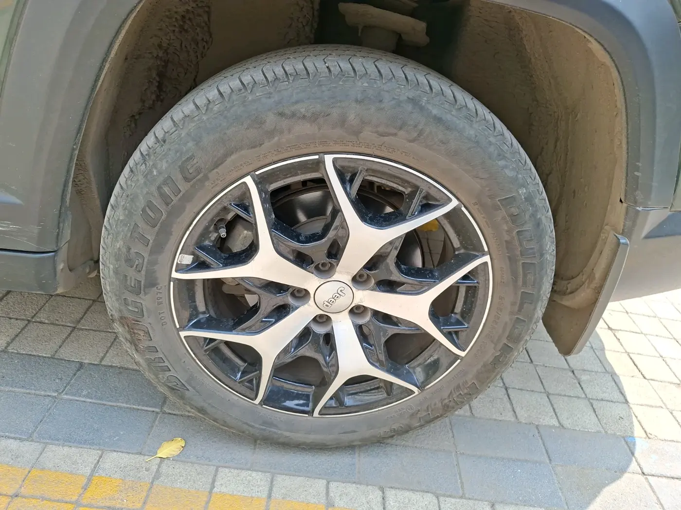 2022 Jeep MERIDIAN LIMITED (O) 4X2 AT, Diesel, Automatic, 41,151 km, tyre