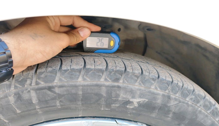 2016 Hyundai Elite i20 MAGNA 1.2, CNG, Manual, 1,34,966 km, tyre