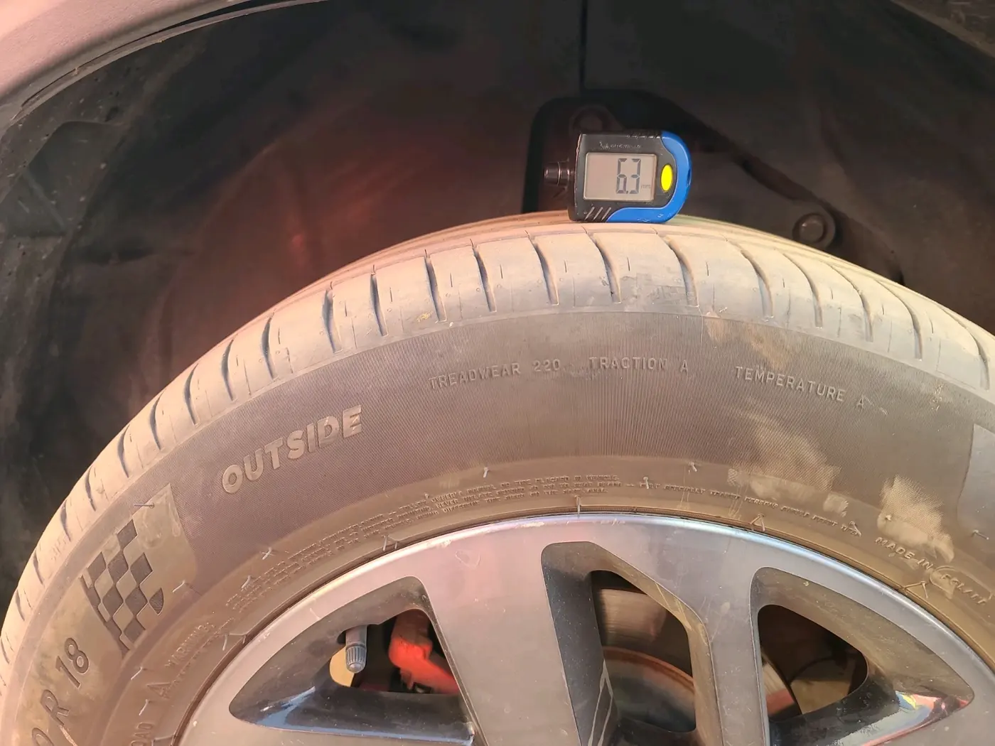 2023 Tata Harrier XZA + O 2.0L RED DARK EDITION 5 STR, Diesel, Automatic, 1,04,490 km, tyre