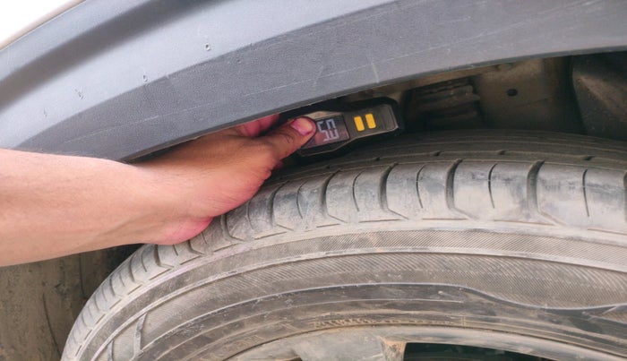 2020 KIA SELTOS HTX 1.5 PETROL, Petrol, Manual, 36,760 km, tyre