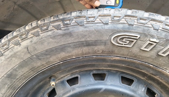 2012 Mahindra Xylo E4 BS-III, Diesel, Manual, 1,83,000 km, tyre