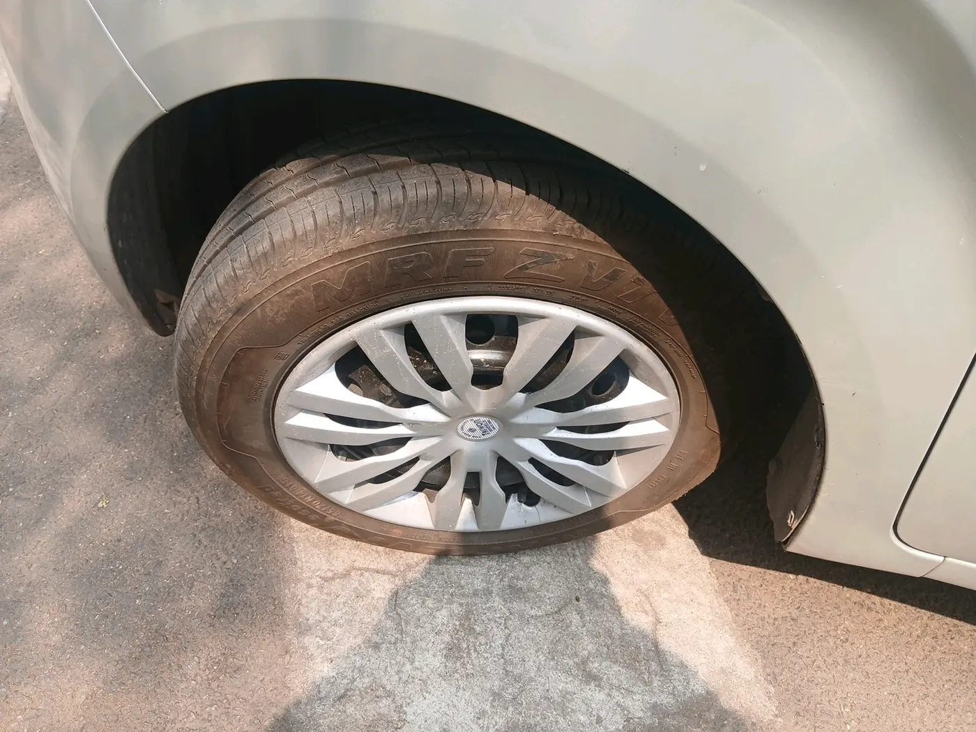 2025 Maruti New Wagon-R VXI 1.0, Petrol, Manual, 3,996 km, tyre