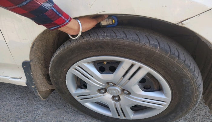 2012 Honda City 1.5L I-VTEC E MT, Petrol, Manual, 90,752 km, tyre