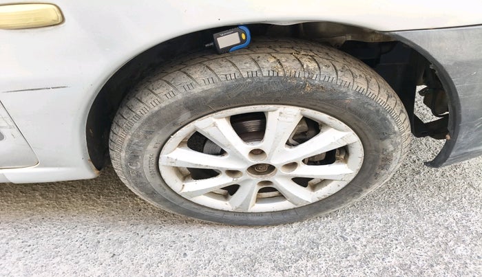 2012 Tata Indica EV2 L, Diesel, Manual, 99,031 km, tyre