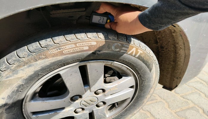 2014 Maruti Wagon R 1.0 LXI CNG, CNG, Manual, 1,13,868 km, tyre