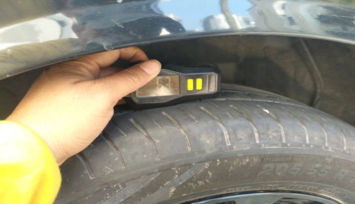 2023 Hyundai Verna  SX 1.5 Turbo DCT , Petrol, Automatic, 20,868 km, tyre