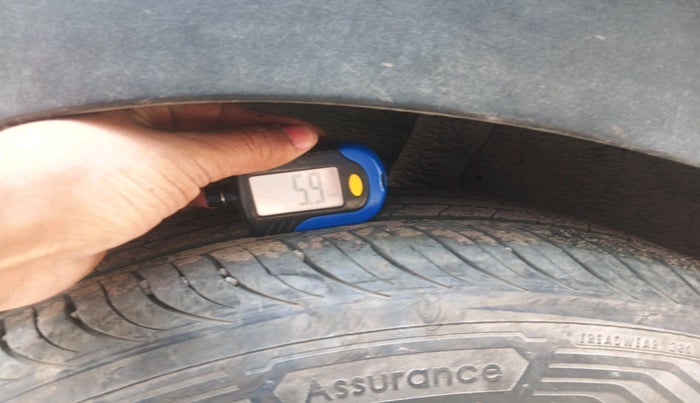 2021 KIA SONET HTX 1.5, Diesel, Manual, 70,659 km, tyre