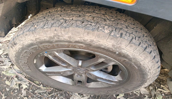 2023 Mahindra Thar LX HT PETROL 4WD MT, Petrol, Manual, 12,680 km, tyre