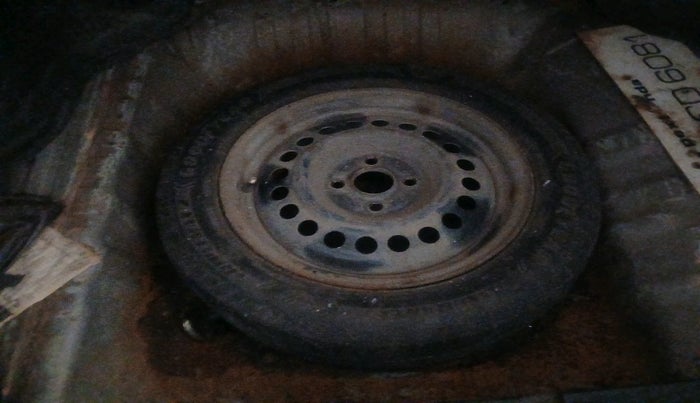 2011 Honda City 1.5L I-VTEC S MT, Petrol, Manual, 1,38,587 km, tyre