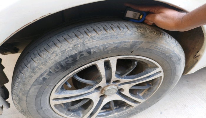 2011 Maruti Swift VDI, Diesel, Manual, 1,19,777 km, tyre