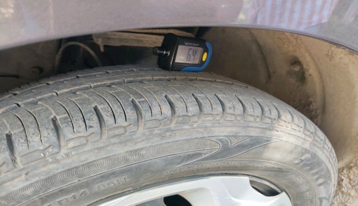 2018 Tata Tiago XZ PETROL, Petrol, Manual, 52,447 km, tyre