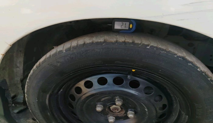 2015 Honda City 1.5L I-VTEC VX, CNG, Manual, 77,416 km, tyre