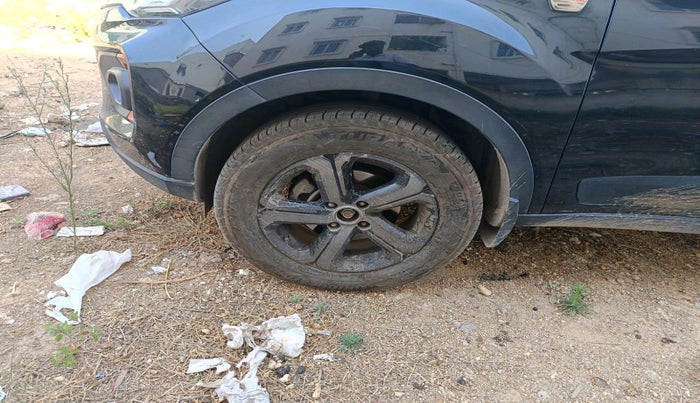 2023 Tata NEXON XZA PLUS LUXURY SUNROOF PETROL, Petrol, Automatic, 38,205 km, tyre