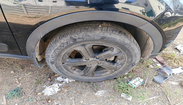 2023 Tata NEXON XZA PLUS LUXURY SUNROOF PETROL, Petrol, Automatic, 38,205 km, tyre