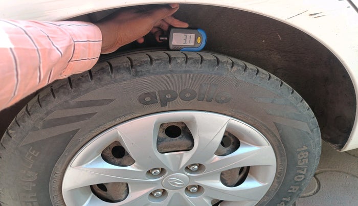 2015 Hyundai Elite i20 SPORTZ 1.2, Petrol, Manual, 91,175 km, tyre