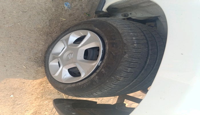 2025 Maruti S PRESSO VXI S-CNG, CNG, Manual, 21,580 km, tyre