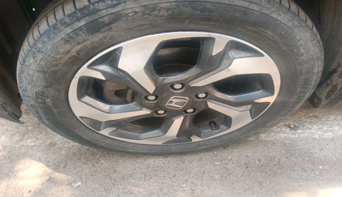 2016 Honda BR-V 1.5L I-VTEC V, Petrol, Manual, 60,017 km, tyre