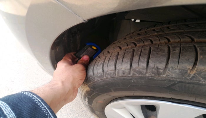 2019 Maruti Ertiga VDI 1.3, Diesel, Manual, 1,07,520 km, tyre