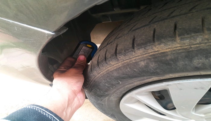 2019 Maruti Ertiga VDI 1.3, Diesel, Manual, 1,07,520 km, tyre