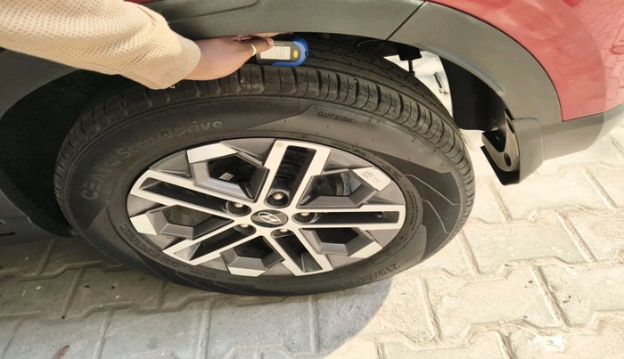 2023 Hyundai VENUE SX 1.0 (O) TURBO IMT, Petrol, Manual, 3,078 km, tyre