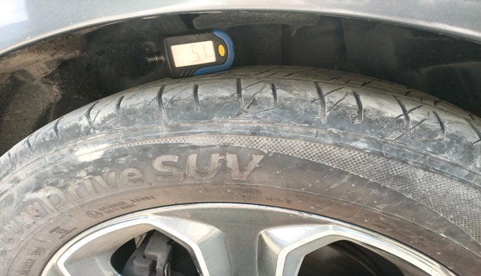 2020 Ford Ecosport TITANIUM 1.5L SPORTS(SUNROOF) DIESEL, Diesel, Manual, 1,02,249 km, tyre