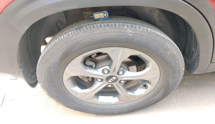 2021 KIA SELTOS HTK PLUS AT 1.5 DIESEL, Diesel, Automatic, 57,455 km, tyre