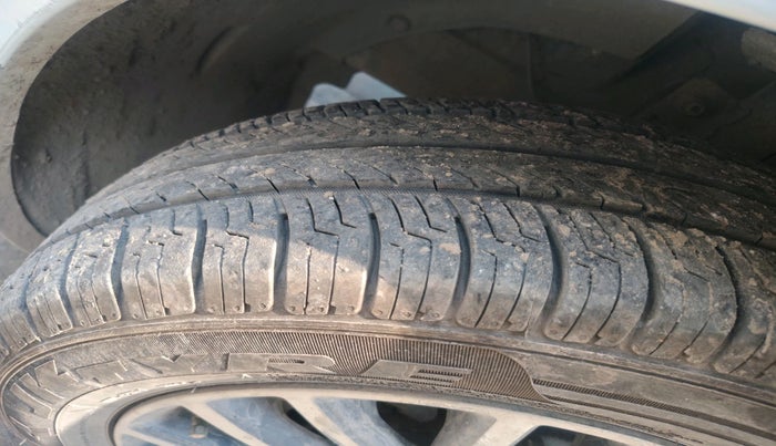 2017 Maruti Swift Dzire ZDI AMT, Diesel, Automatic, 99,646 km, tyre