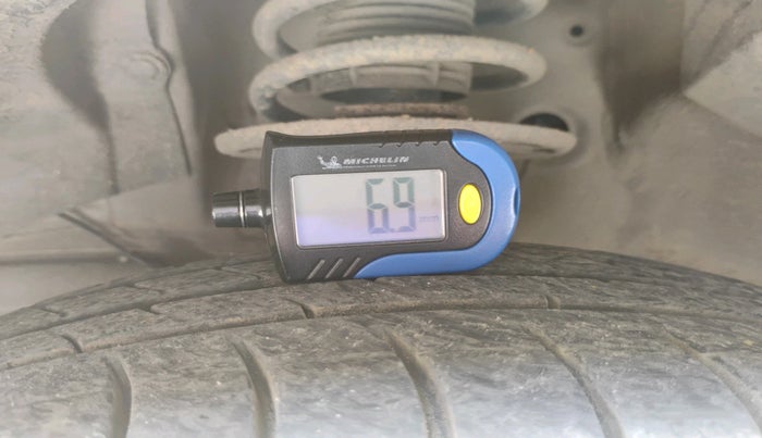 2021 Maruti XL6 ZETA MT, Petrol, Manual, 67,054 km, tyre