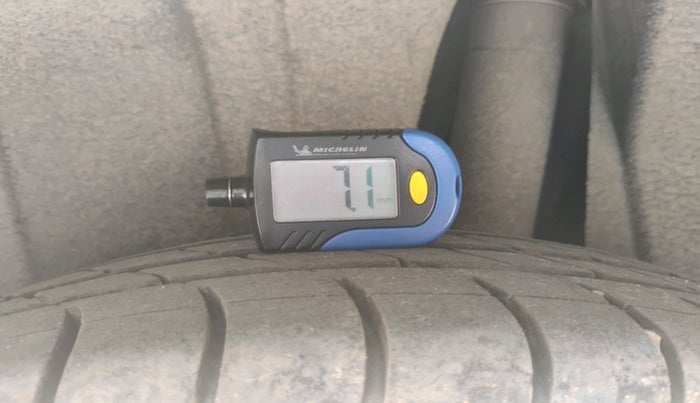 2021 Maruti XL6 ZETA MT, Petrol, Manual, 67,054 km, tyre