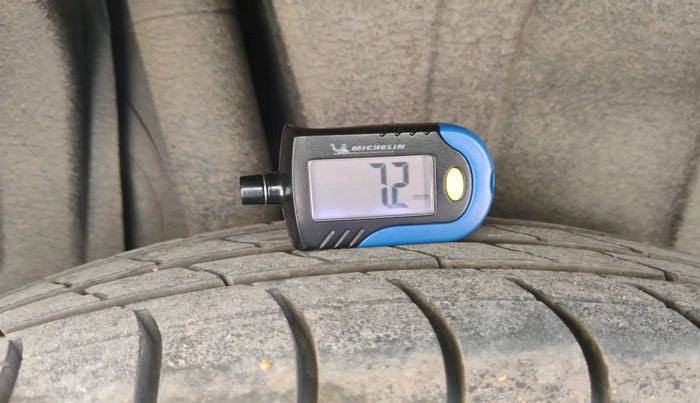 2021 Maruti XL6 ZETA MT, Petrol, Manual, 67,054 km, tyre